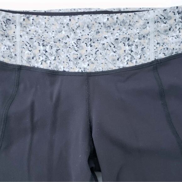 Lululemon Capri Leggings with Slits Size 2 Gray Exercise Yoga Athletic Pants Gym - Picture 2 of 6